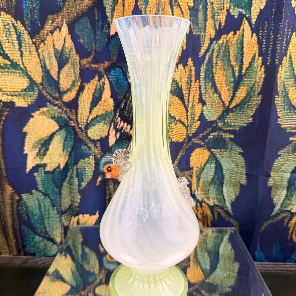 Uranium Art Glass Vase Opalescent Floral Applique 10" - Picture 4 of 9